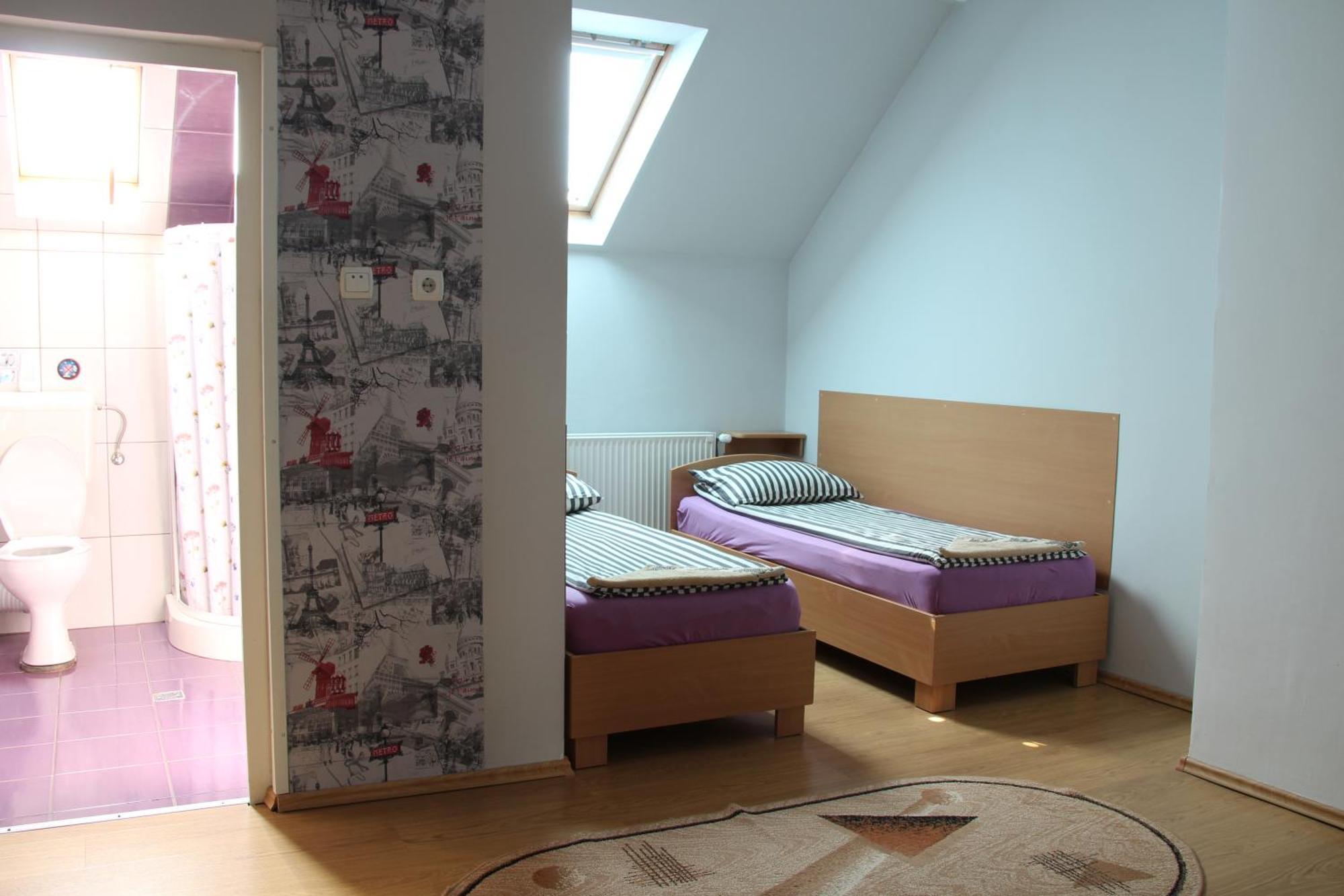Szasz&Szasz Panzio Bed and Breakfast Gheorgheni  Eksteriør billede